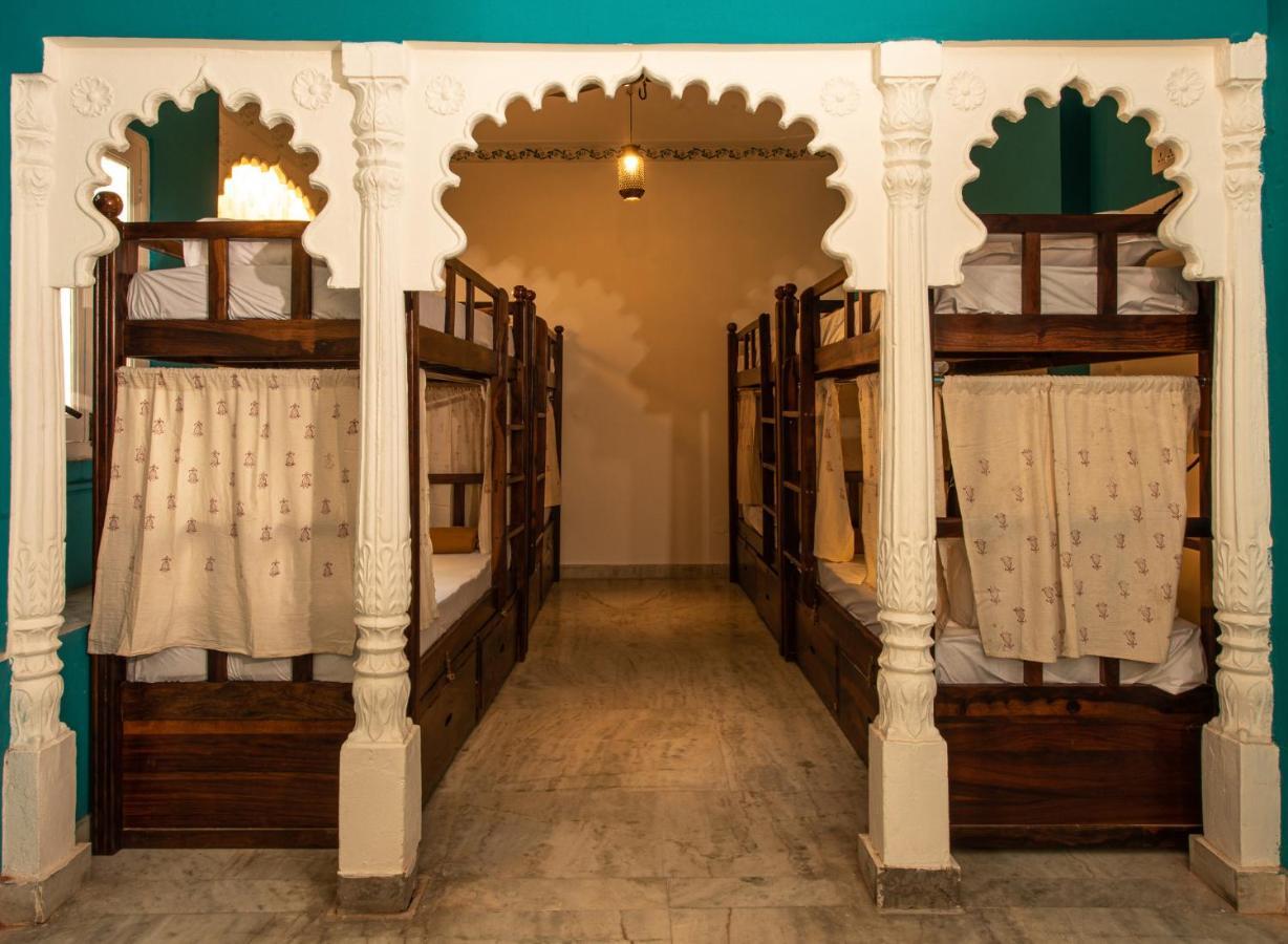 Hostel Mantra Udajpur Zewnętrze zdjęcie