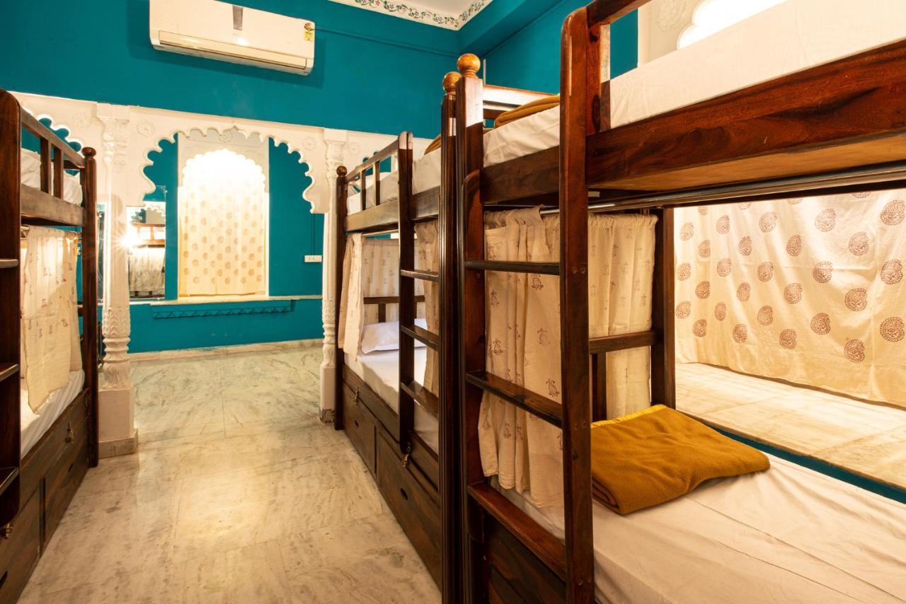 Hostel Mantra Udajpur Zewnętrze zdjęcie